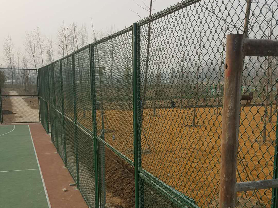 球場護欄