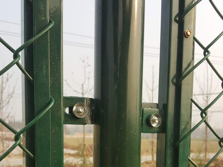 球場護欄
